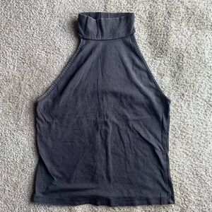 Me to We gray collared tank top 🌚 size small